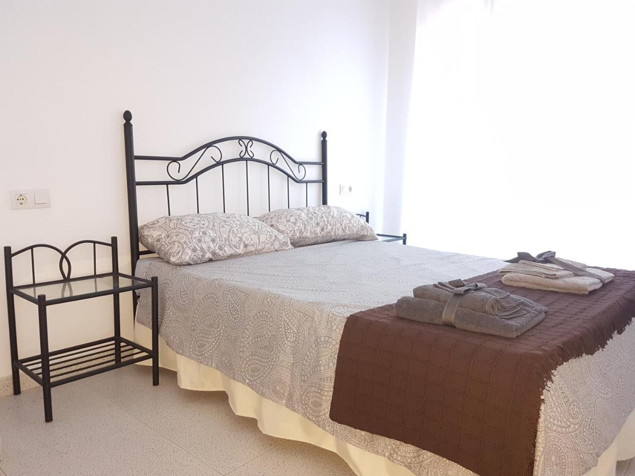Apartamentos La Bastida Totana Bagian luar foto